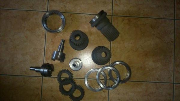 Блок зубчатых колес УГ9311.0200.053, колесо зубчатое УГ9311.0200.055 и др. зип к УГ 9326 - 06